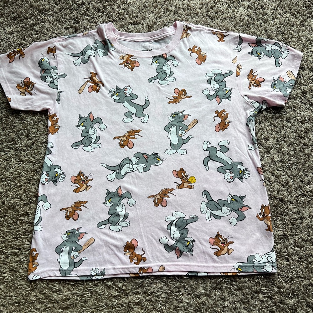 Tom and Jerry Tshirt Pink Allover print Size M unisex